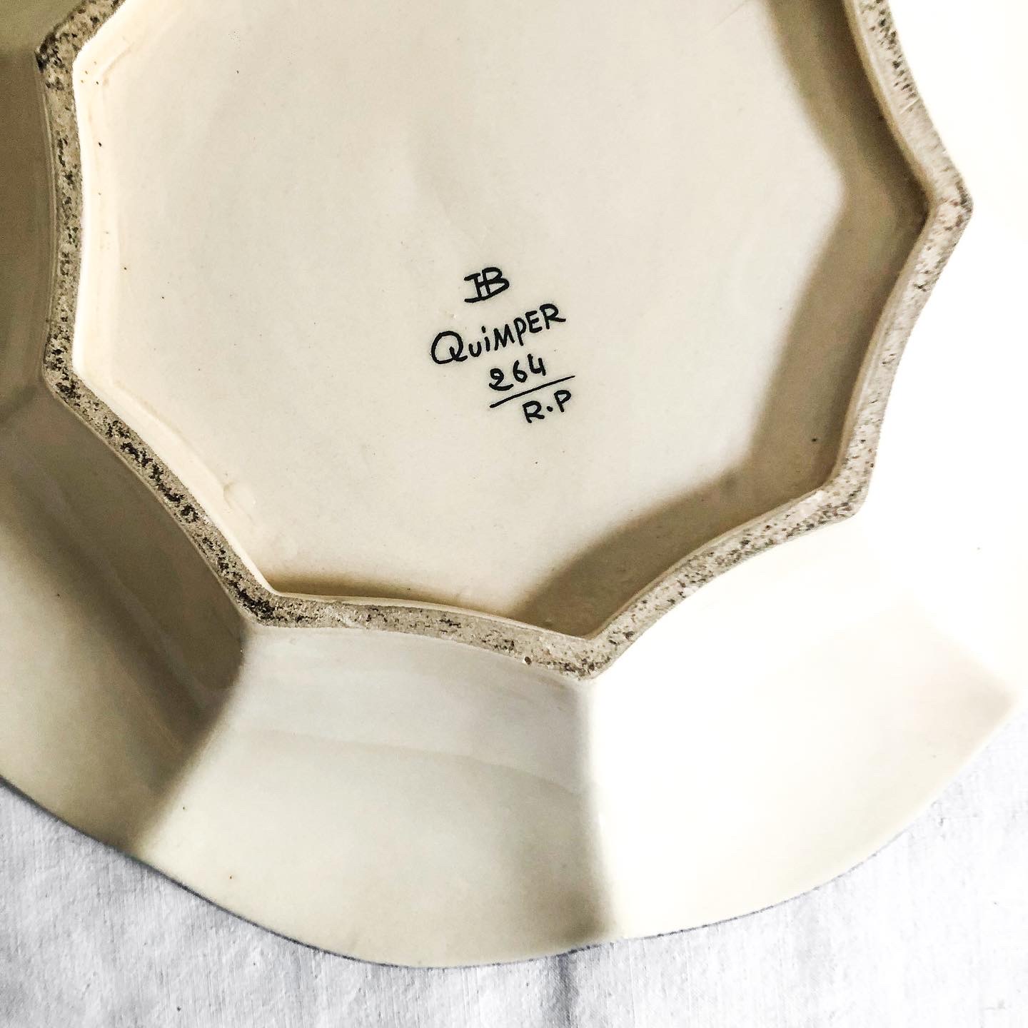 Grande Assiette en Faïence de Quimper – Image 3