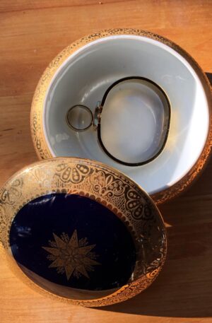 Boite en porcelaine de Limoges