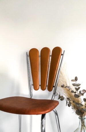 Lot 4 chaises pétales - VENDU