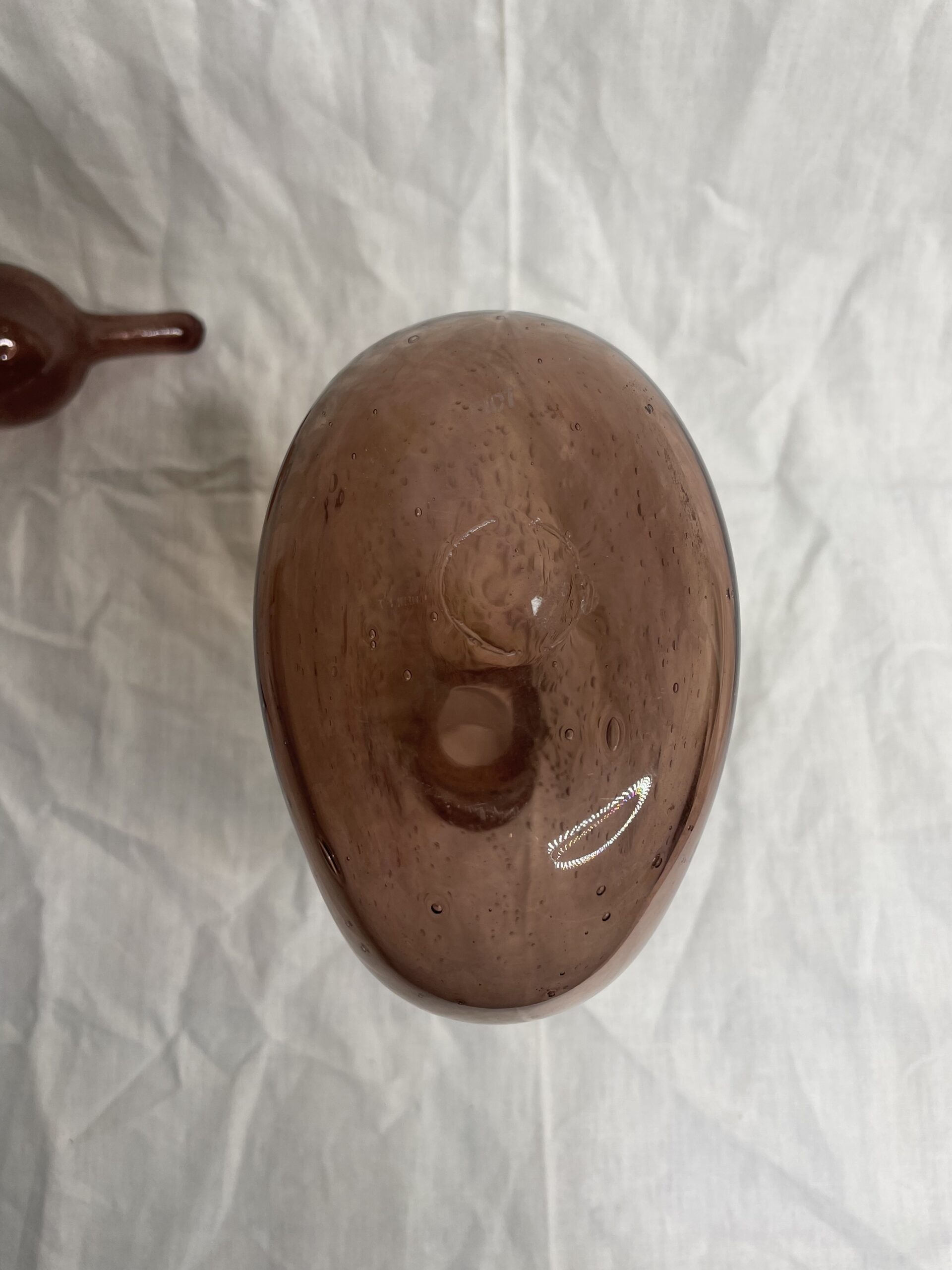 Carafe en verre soufflé BIOT – Image 3