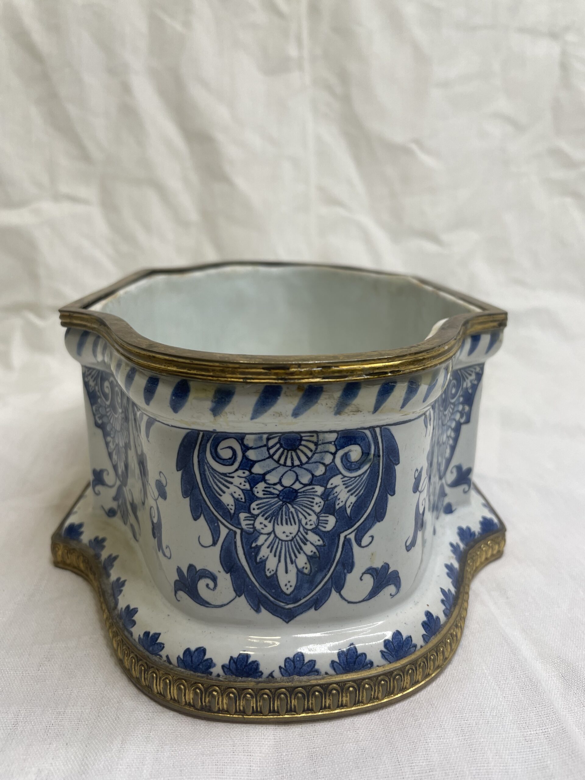 Jardinière en faïence de Gien – Image 4