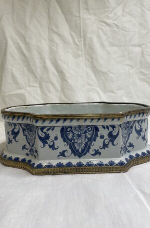 Jardinière en faïence de Gien